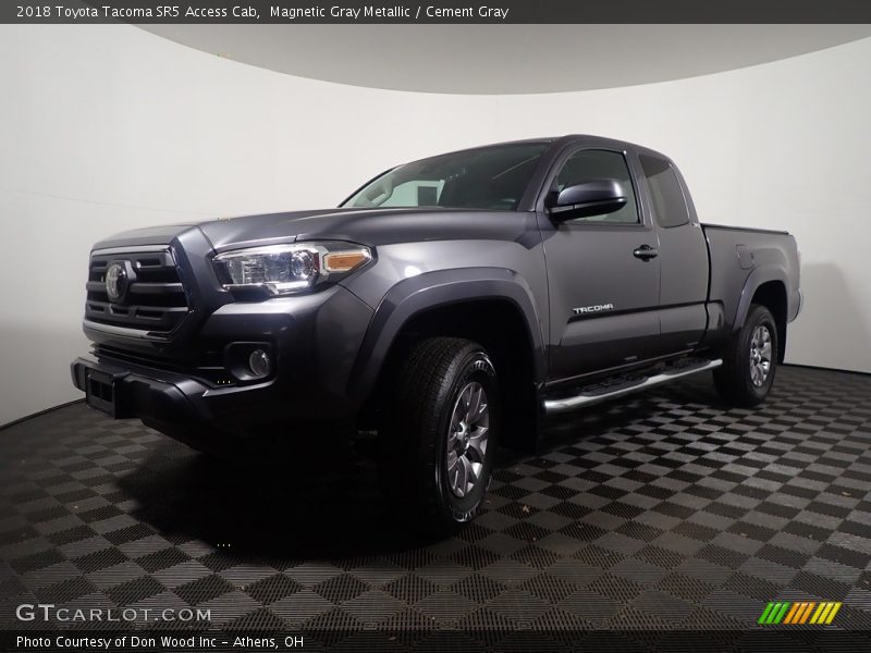 Magnetic Gray Metallic / Cement Gray 2018 Toyota Tacoma SR5 Access Cab