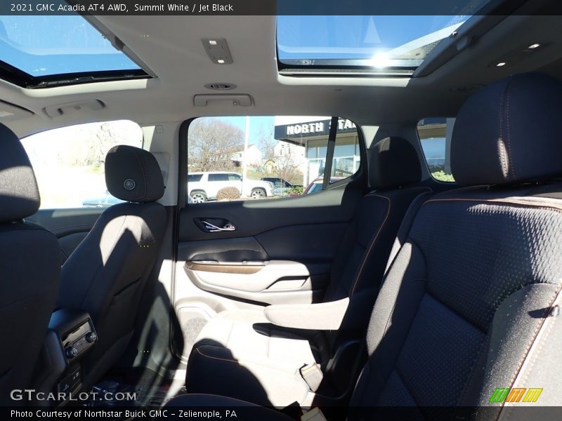 Summit White / Jet Black 2021 GMC Acadia AT4 AWD