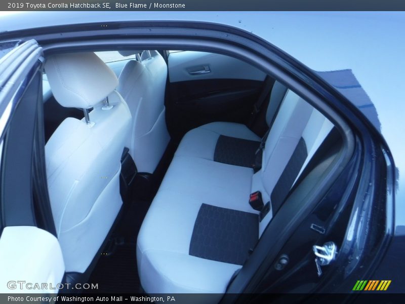 Blue Flame / Moonstone 2019 Toyota Corolla Hatchback SE
