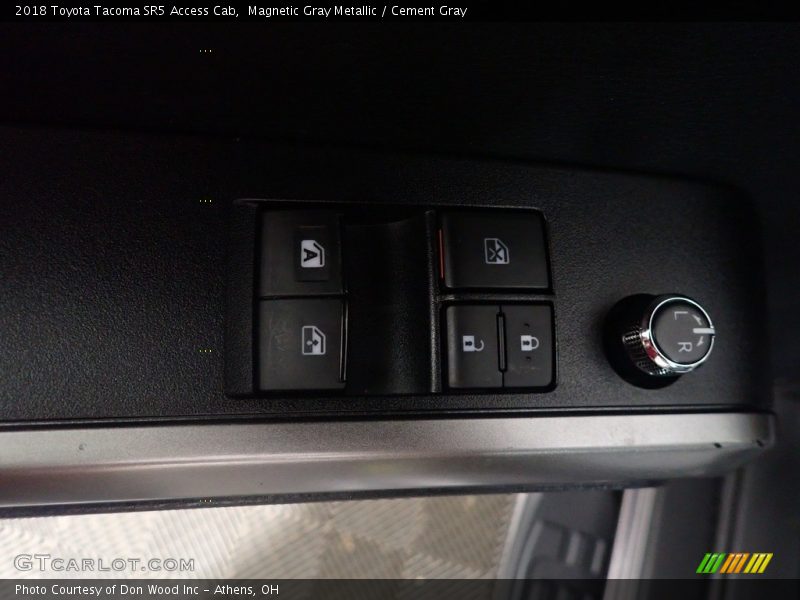 Magnetic Gray Metallic / Cement Gray 2018 Toyota Tacoma SR5 Access Cab