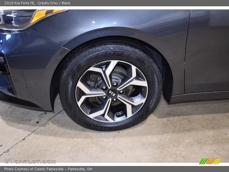 Gravity Grey / Black 2019 Kia Forte FE