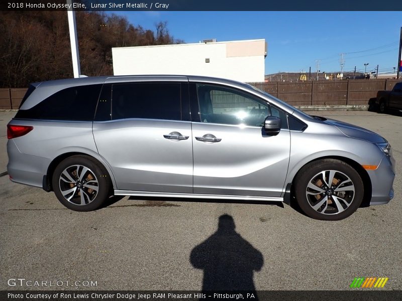 Lunar Silver Metallic / Gray 2018 Honda Odyssey Elite