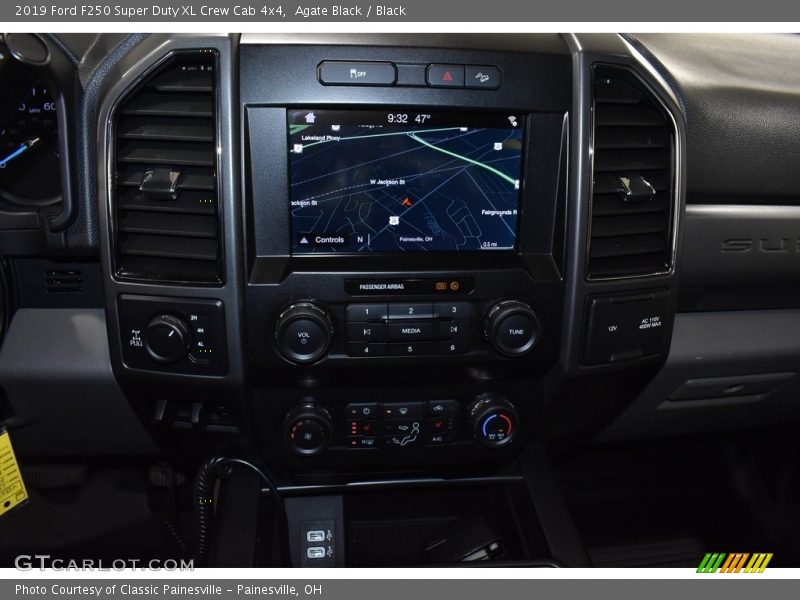 Agate Black / Black 2019 Ford F250 Super Duty XL Crew Cab 4x4