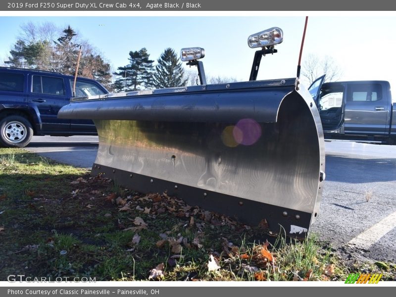 Agate Black / Black 2019 Ford F250 Super Duty XL Crew Cab 4x4
