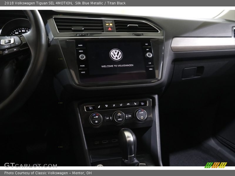 Silk Blue Metallic / Titan Black 2018 Volkswagen Tiguan SEL 4MOTION