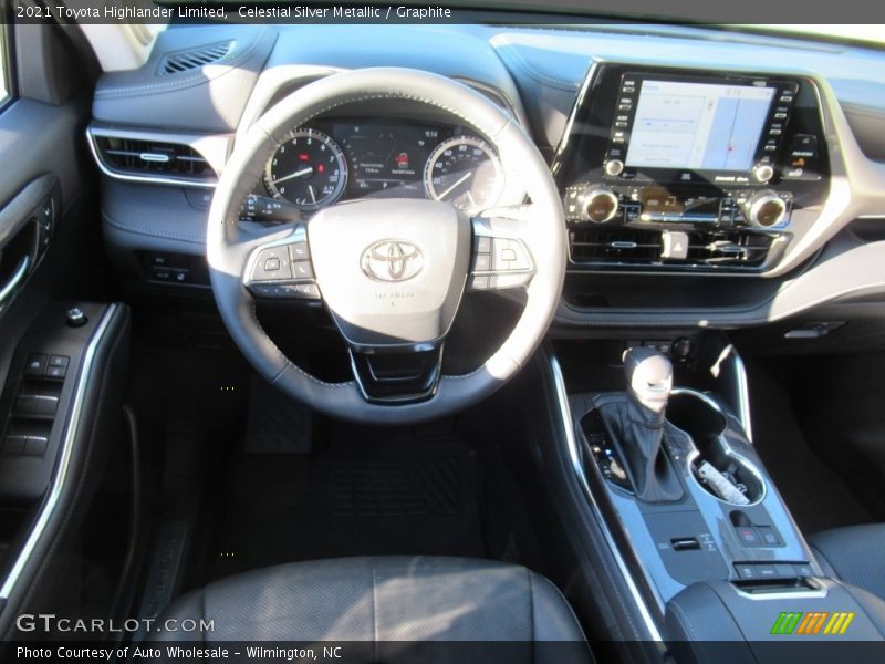 Celestial Silver Metallic / Graphite 2021 Toyota Highlander Limited