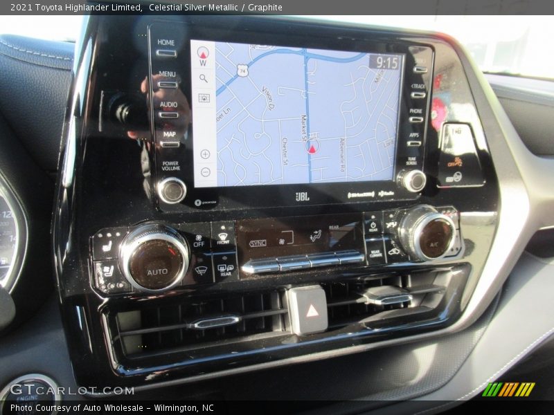 Celestial Silver Metallic / Graphite 2021 Toyota Highlander Limited
