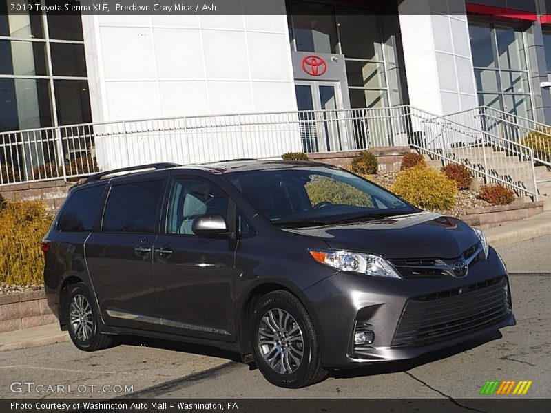 Predawn Gray Mica / Ash 2019 Toyota Sienna XLE