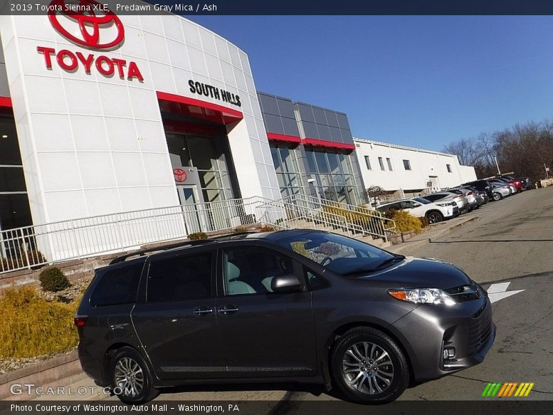 Predawn Gray Mica / Ash 2019 Toyota Sienna XLE