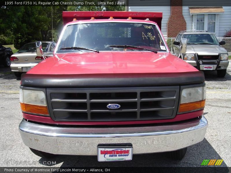 Ultra Red / Red 1995 Ford F350 XL Regular Cab Chassis Dump Truck