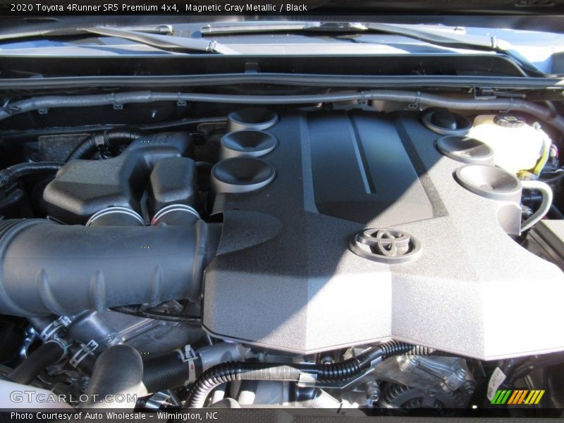 Magnetic Gray Metallic / Black 2020 Toyota 4Runner SR5 Premium 4x4