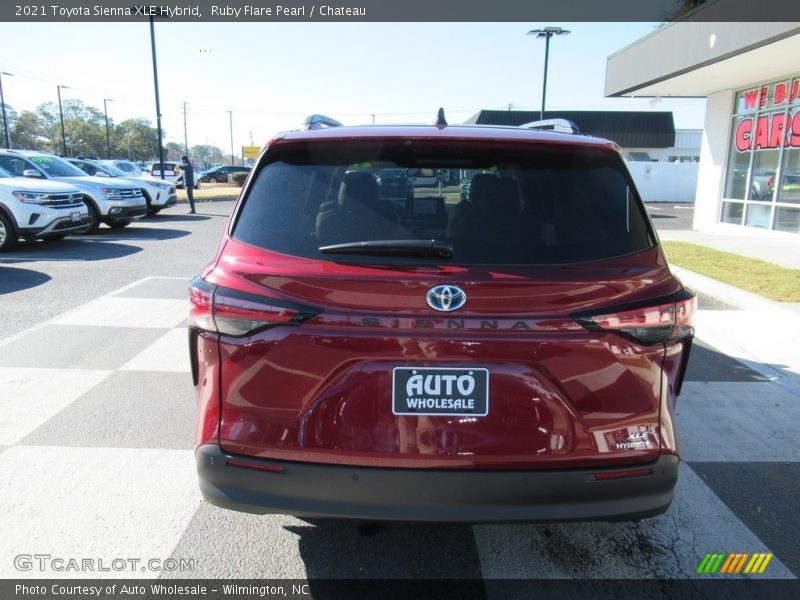 Ruby Flare Pearl / Chateau 2021 Toyota Sienna XLE Hybrid