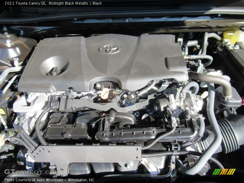 Midnight Black Metallic / Black 2021 Toyota Camry SE