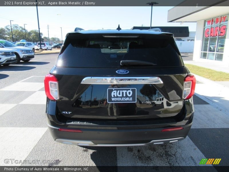 Agate Black Metallic / Ebony 2021 Ford Explorer XLT