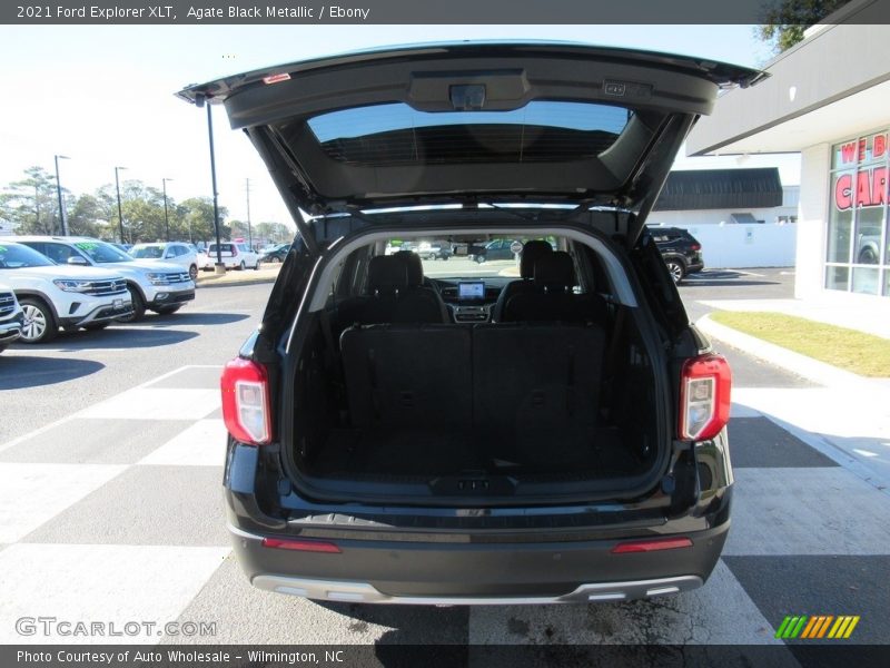 Agate Black Metallic / Ebony 2021 Ford Explorer XLT
