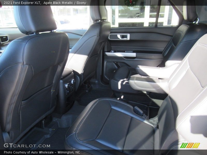 Agate Black Metallic / Ebony 2021 Ford Explorer XLT