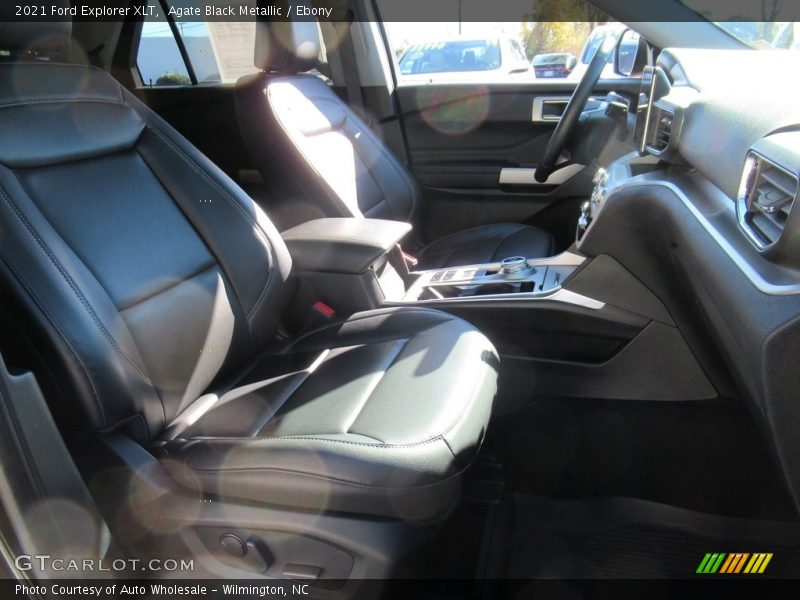 Agate Black Metallic / Ebony 2021 Ford Explorer XLT