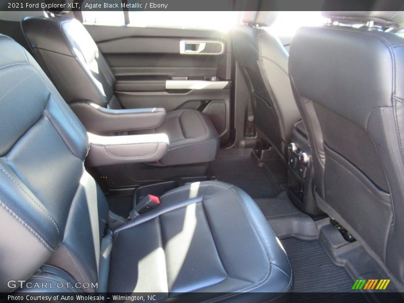 Agate Black Metallic / Ebony 2021 Ford Explorer XLT