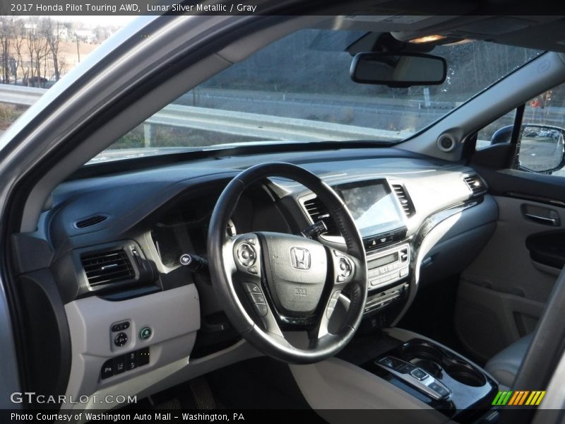 Lunar Silver Metallic / Gray 2017 Honda Pilot Touring AWD