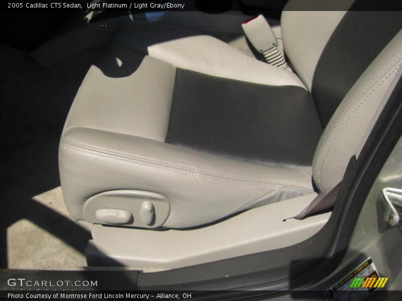 Light Platinum / Light Gray/Ebony 2005 Cadillac CTS Sedan