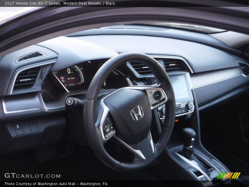 Modern Steel Metallic / Black 2017 Honda Civic EX-T Sedan