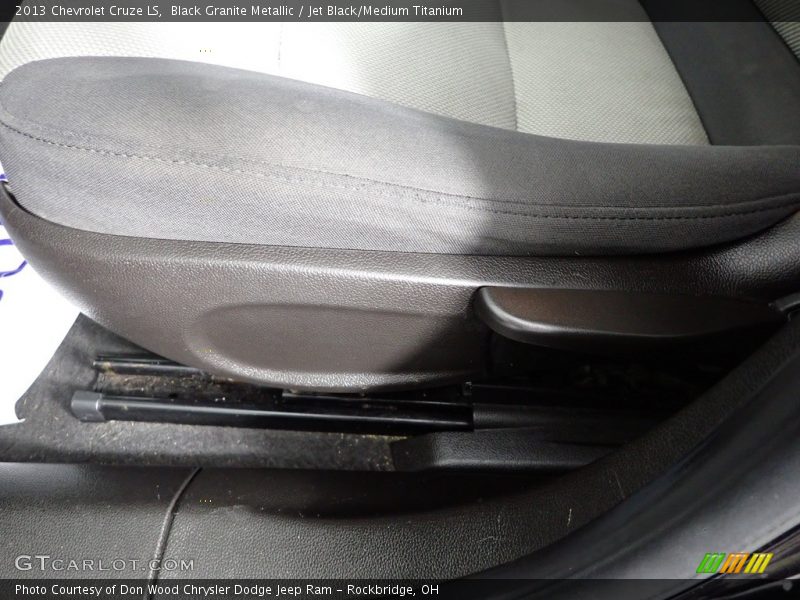 Black Granite Metallic / Jet Black/Medium Titanium 2013 Chevrolet Cruze LS