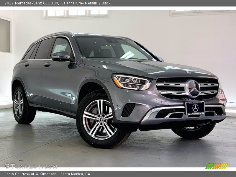 Selenite Gray Metallic / Black 2022 Mercedes-Benz GLC 300