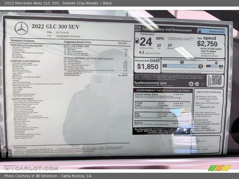 Selenite Gray Metallic / Black 2022 Mercedes-Benz GLC 300