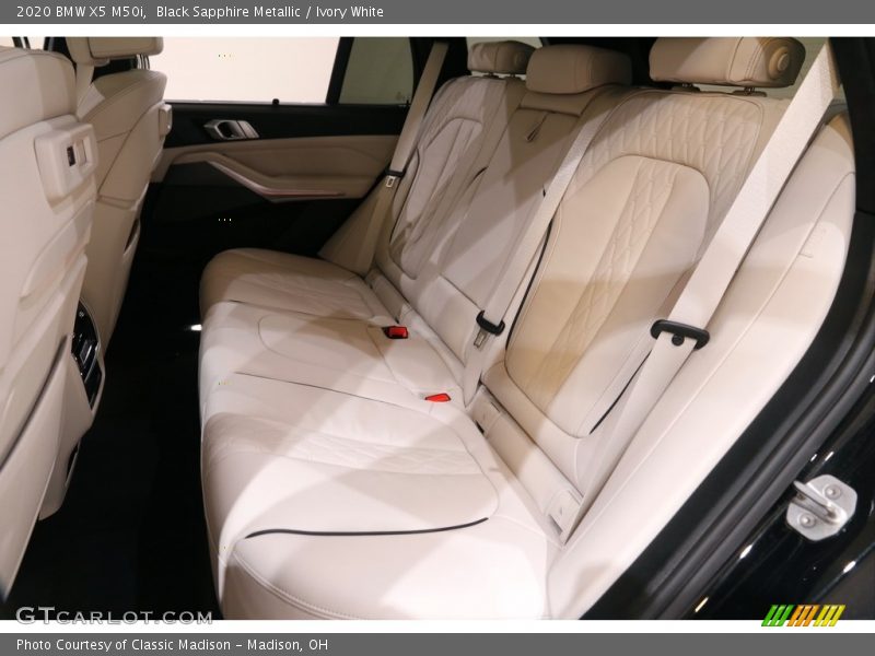 Black Sapphire Metallic / Ivory White 2020 BMW X5 M50i