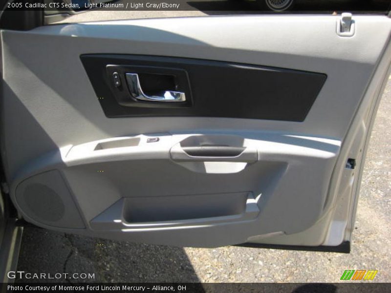 Light Platinum / Light Gray/Ebony 2005 Cadillac CTS Sedan