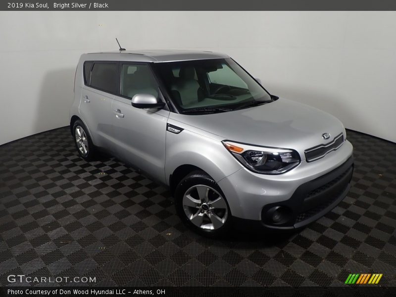 Bright Silver / Black 2019 Kia Soul