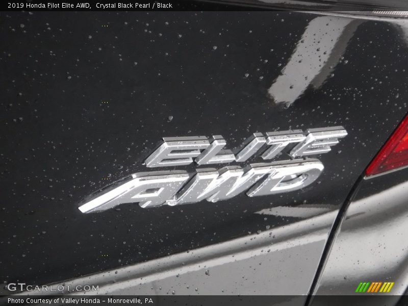 Crystal Black Pearl / Black 2019 Honda Pilot Elite AWD