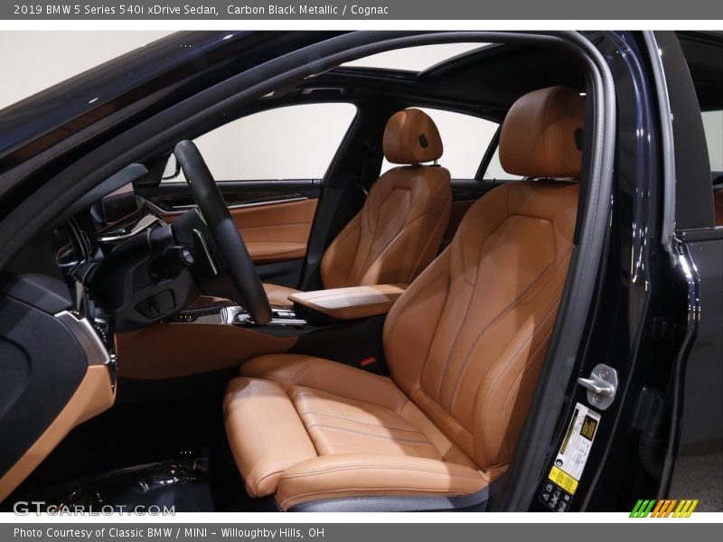 Carbon Black Metallic / Cognac 2019 BMW 5 Series 540i xDrive Sedan