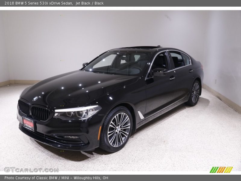 Jet Black / Black 2018 BMW 5 Series 530i xDrive Sedan