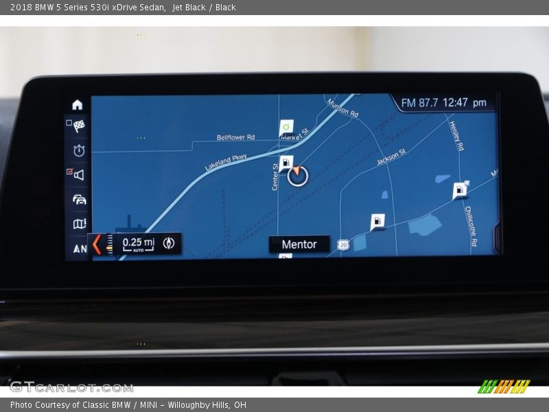 Jet Black / Black 2018 BMW 5 Series 530i xDrive Sedan