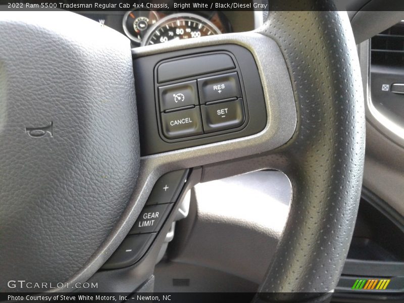  2022 5500 Tradesman Regular Cab 4x4 Chassis Steering Wheel