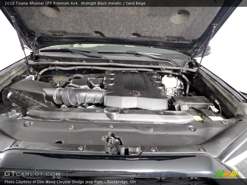 Midnight Black metallic / Sand Beige 2019 Toyota 4Runner SR5 Premium 4x4