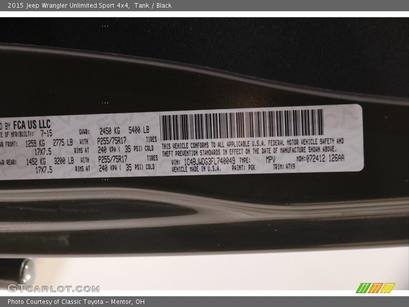 Tank / Black 2015 Jeep Wrangler Unlimited Sport 4x4