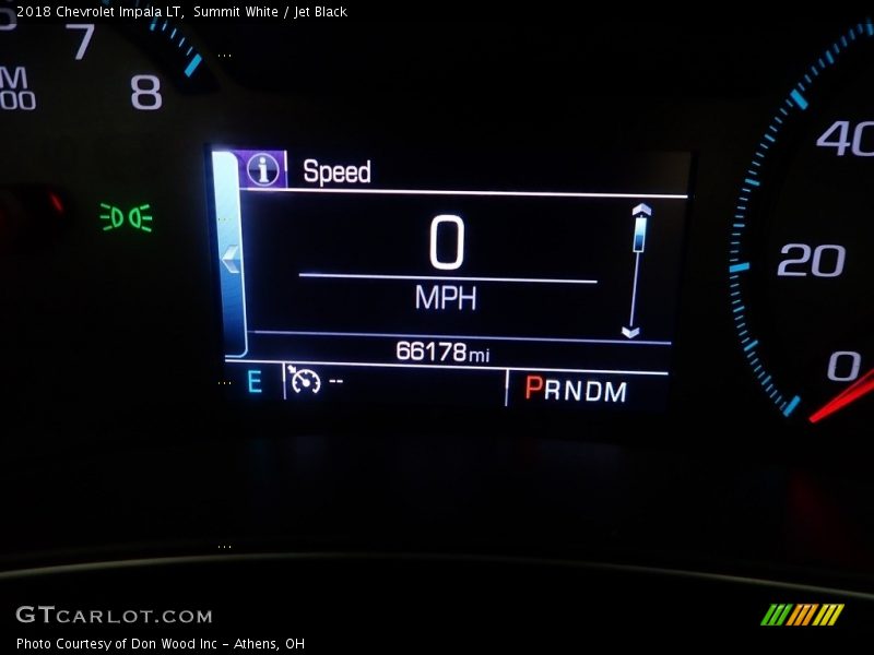 Summit White / Jet Black 2018 Chevrolet Impala LT