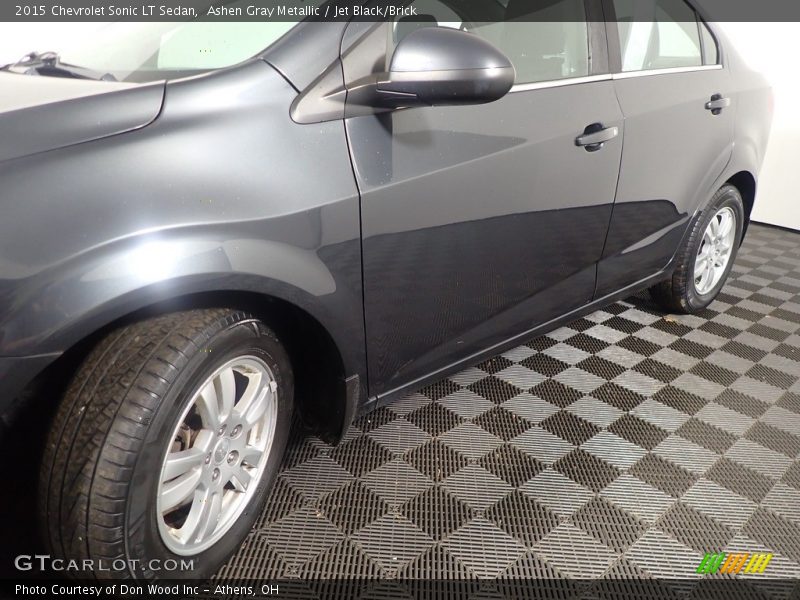 Ashen Gray Metallic / Jet Black/Brick 2015 Chevrolet Sonic LT Sedan
