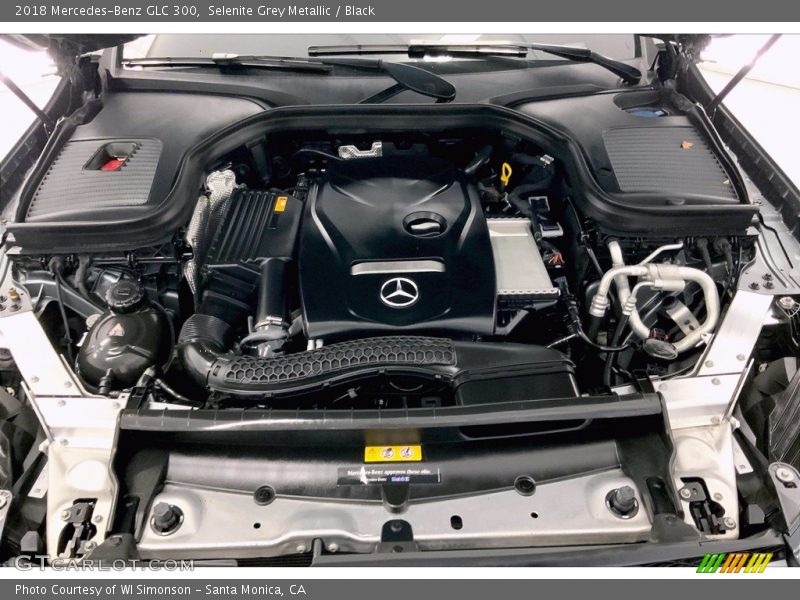 Selenite Grey Metallic / Black 2018 Mercedes-Benz GLC 300