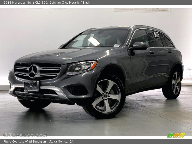 Selenite Grey Metallic / Black 2018 Mercedes-Benz GLC 300