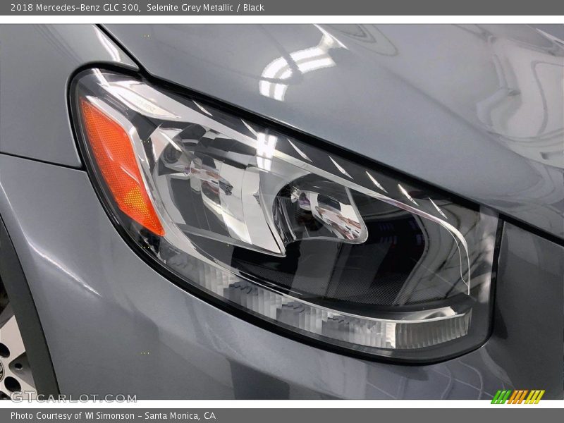 Selenite Grey Metallic / Black 2018 Mercedes-Benz GLC 300