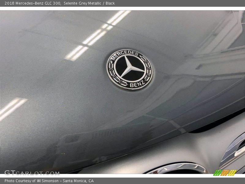 Selenite Grey Metallic / Black 2018 Mercedes-Benz GLC 300
