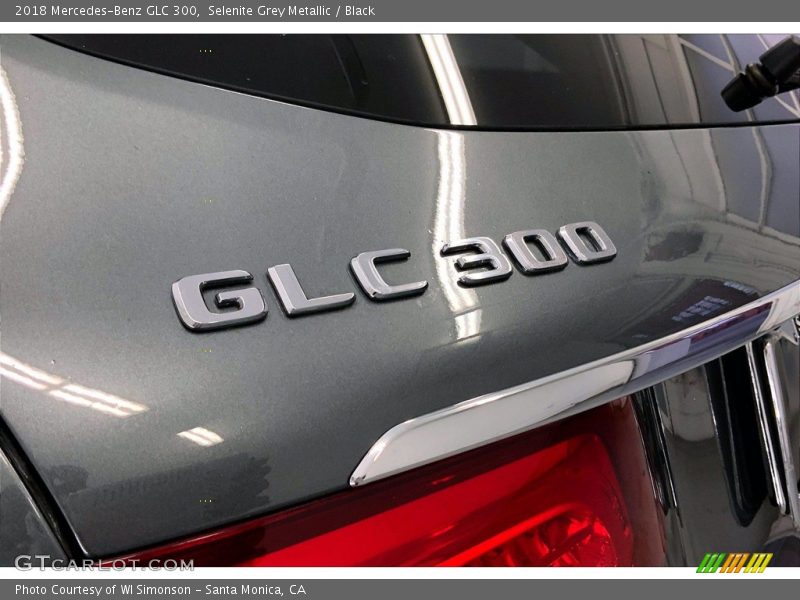 Selenite Grey Metallic / Black 2018 Mercedes-Benz GLC 300