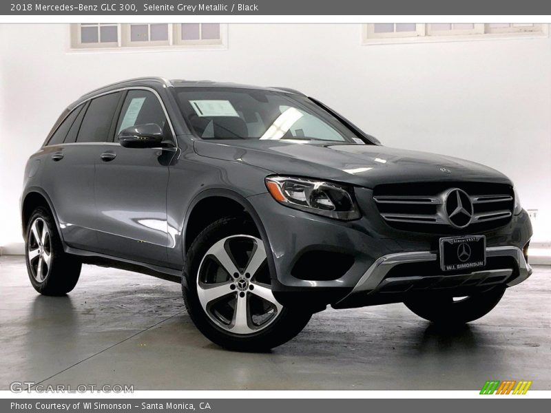 Selenite Grey Metallic / Black 2018 Mercedes-Benz GLC 300