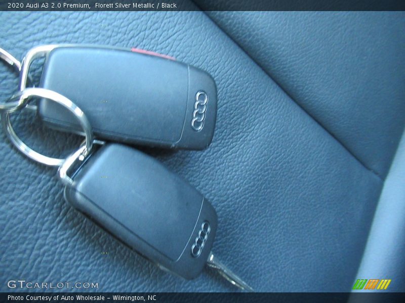 Florett Silver Metallic / Black 2020 Audi A3 2.0 Premium
