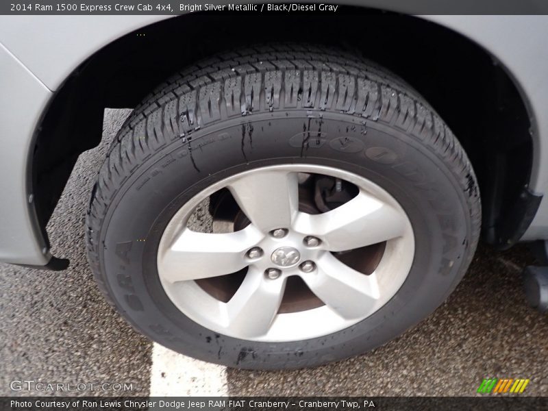 Bright Silver Metallic / Black/Diesel Gray 2014 Ram 1500 Express Crew Cab 4x4