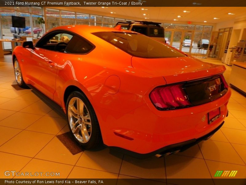 Twister Orange Tri-Coat / Ebony 2021 Ford Mustang GT Premium Fastback