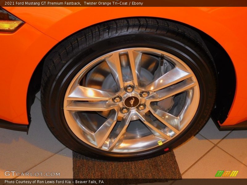 Twister Orange Tri-Coat / Ebony 2021 Ford Mustang GT Premium Fastback